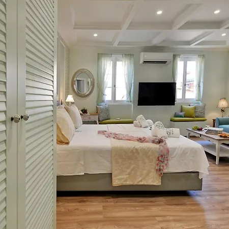 Casa * Corfu (city)
